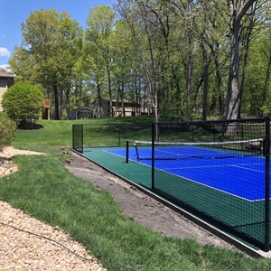 Love Racket Sports? Learn How to Play Padel